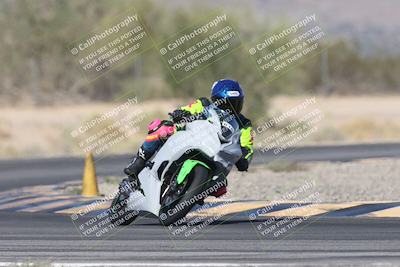 media/Oct-30-2025-Racers Edge (Thu) [[dabbdaf680]]/3-B Group/Session 5 (Turn 6)/